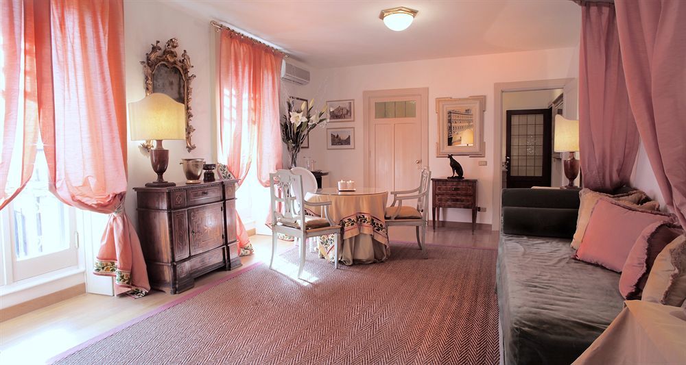 Residenza Ruspoli Bonaparte Roma Exterior foto